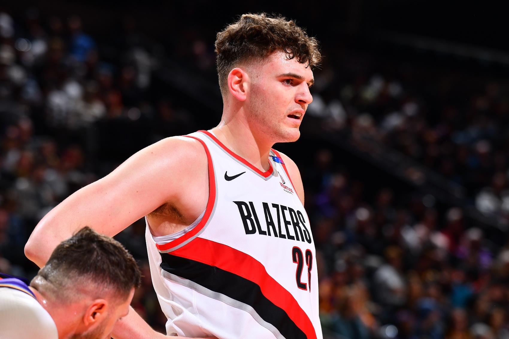 游戏规则-拓记谈克林根进攻端缺点：低位技术差&amp;弹跳力不够 挡拆顺下难得分