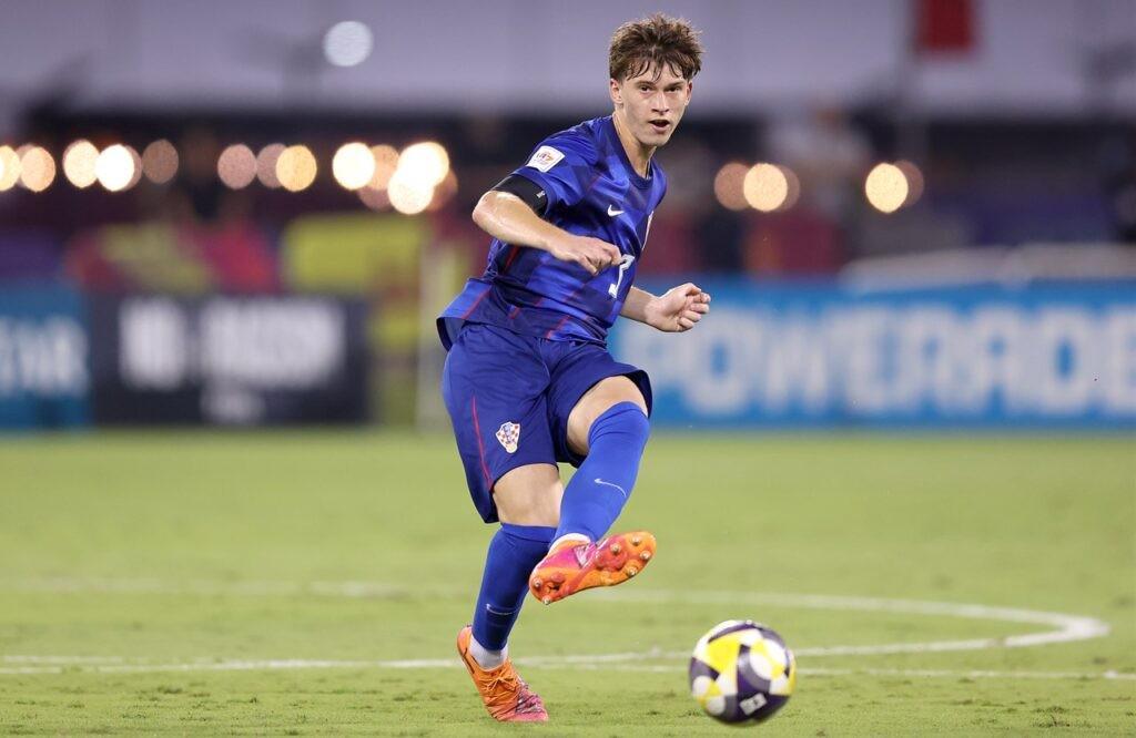 APP下载-斯基拉：亚基罗维奇明天接受国米体检，双方将签约5年